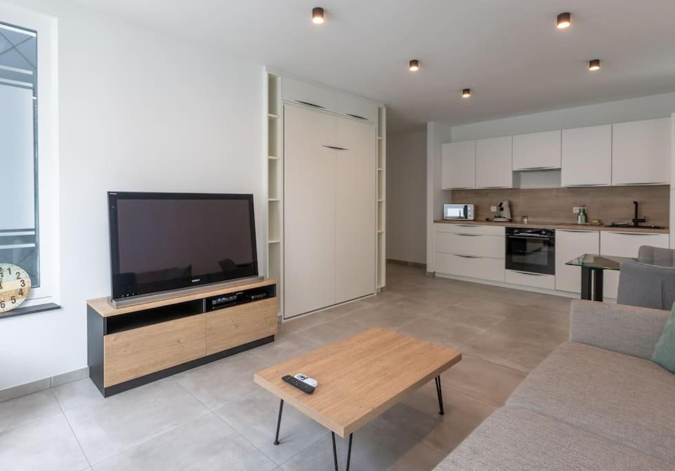 Superbe Appartement Avec Parking مالميدي المظهر الخارجي الصورة